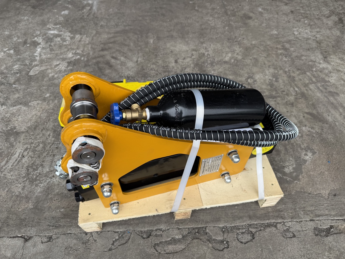 Młot hydrauliczny SB05 - zdjęcie 3