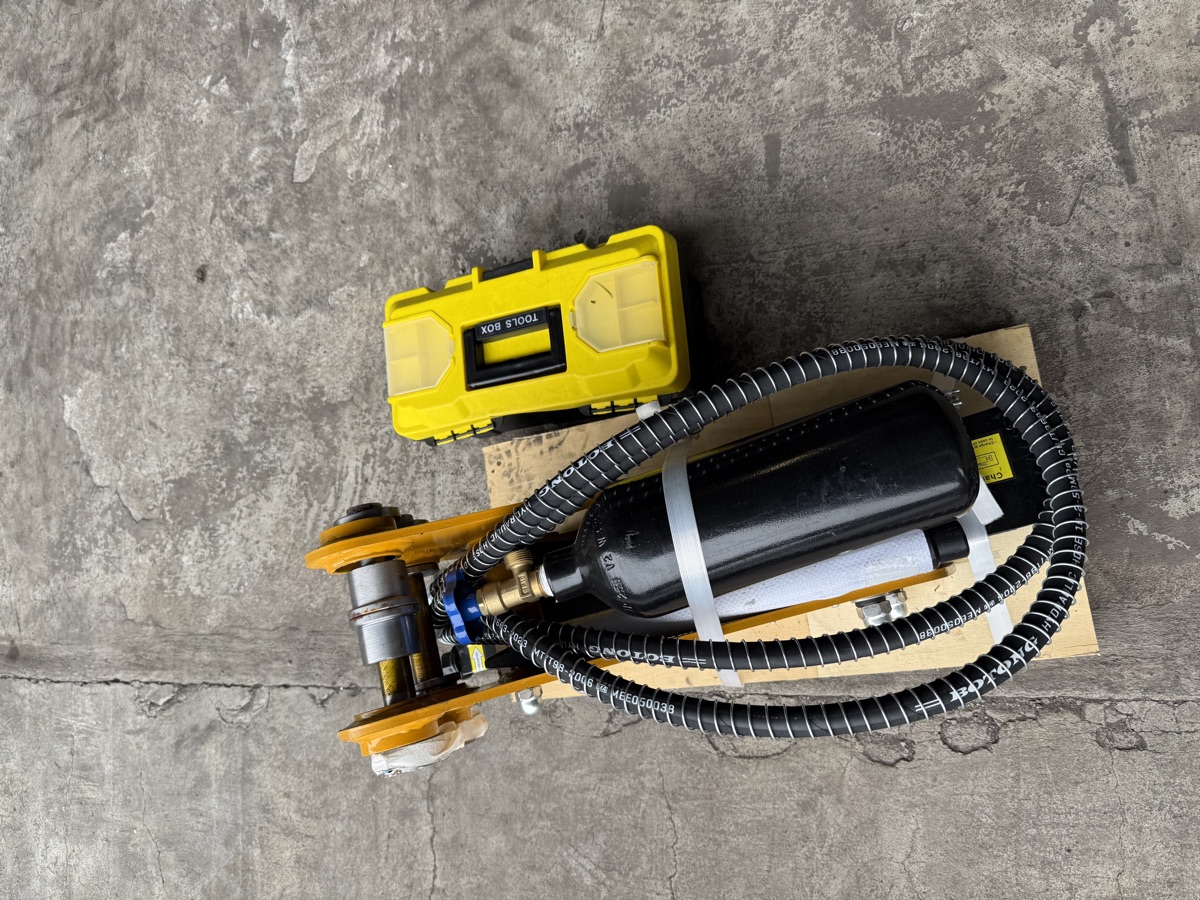 Młot hydrauliczny SB05 - zdjęcie 6